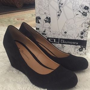 CL by Chinese Laundry Nima Black Wedge Heel